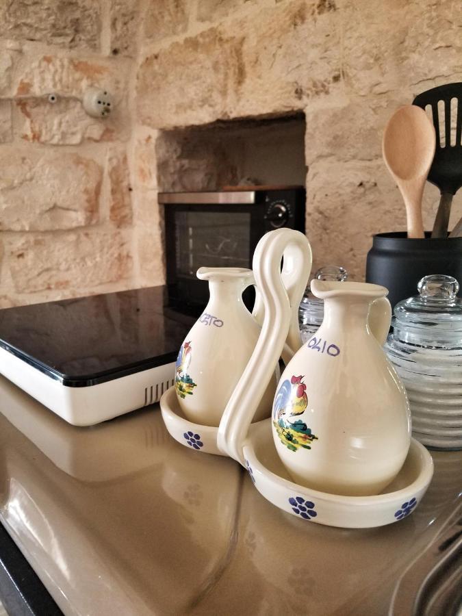 Antico Trullo Immerso Nella Campagna Alberobello Buitenkant foto