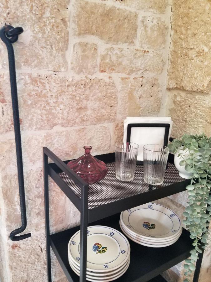 Antico Trullo Immerso Nella Campagna Alberobello Buitenkant foto